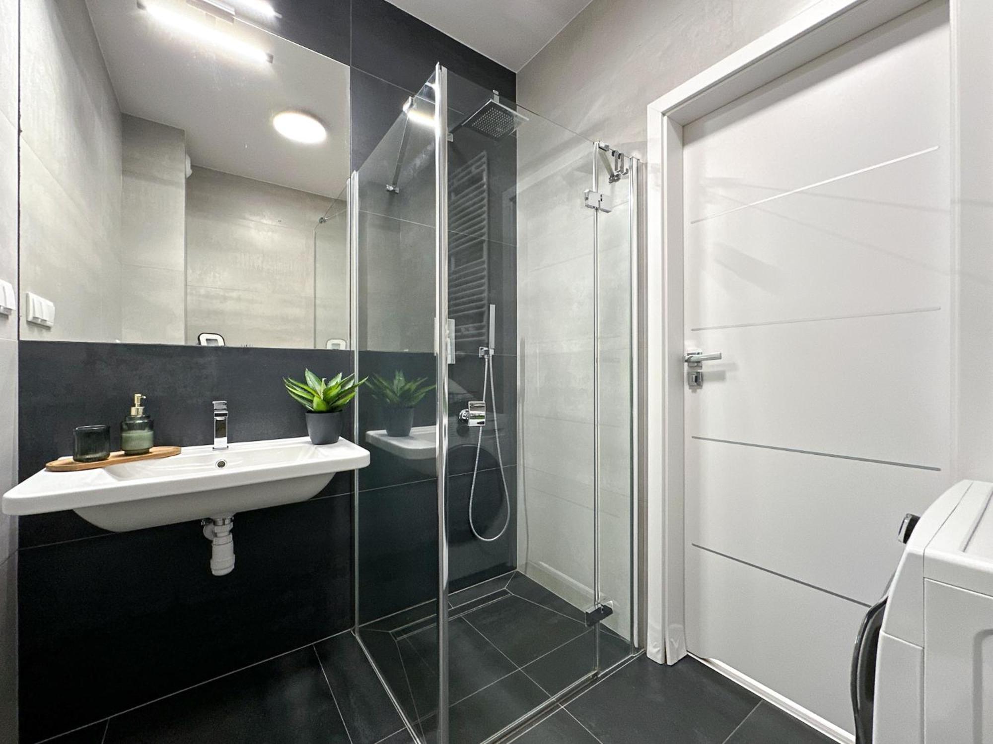 Krakowski Zakatek- Apartament Premium Z Garazem 외부 사진